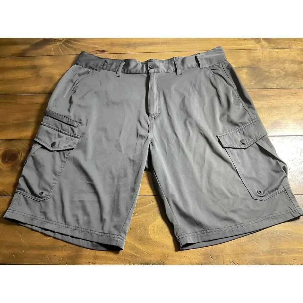 Denali Cargo Shorts Mens Size 40 Gray Flat Front Stretch Fit